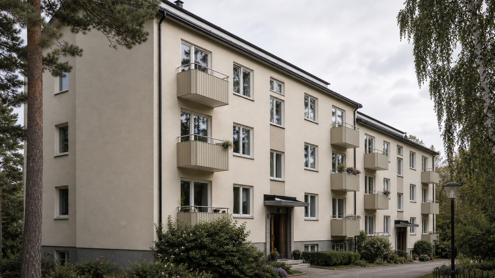 Kontrollera sockeln efter regn, fasadartikel
